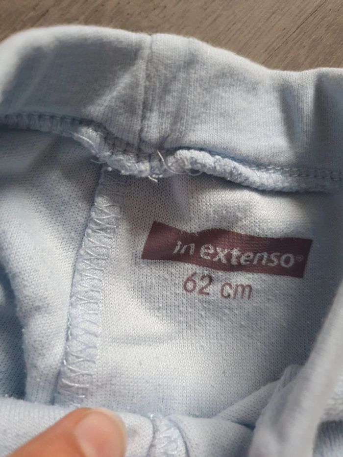 Pantalon avec pieds 3mois - photo numéro 2