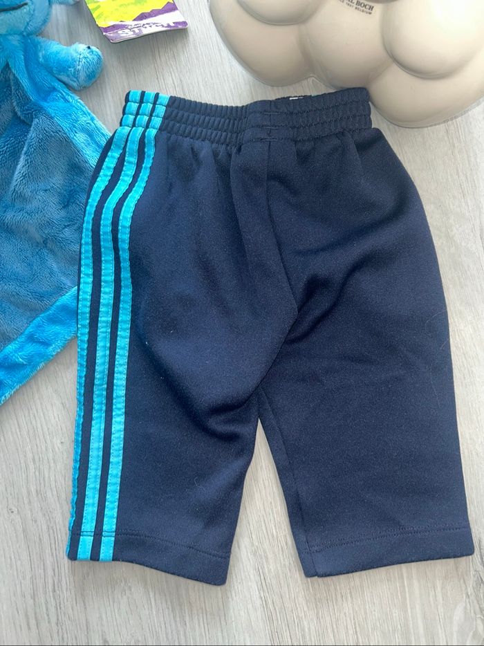 Ensemble jogging adidas 3mois - photo numéro 9