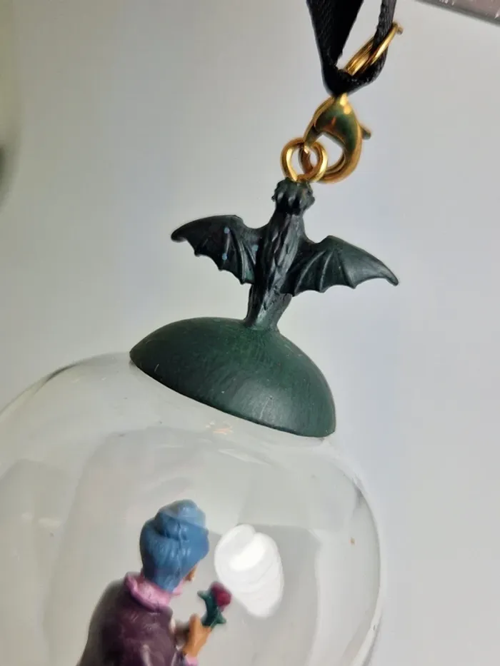 D254 Constance Hatchaway Ornament, The Haunted Mansion - photo numéro 8
