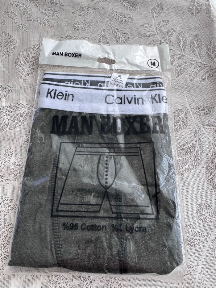 Boxer homme Calvin Klein neuf - photo numéro 3