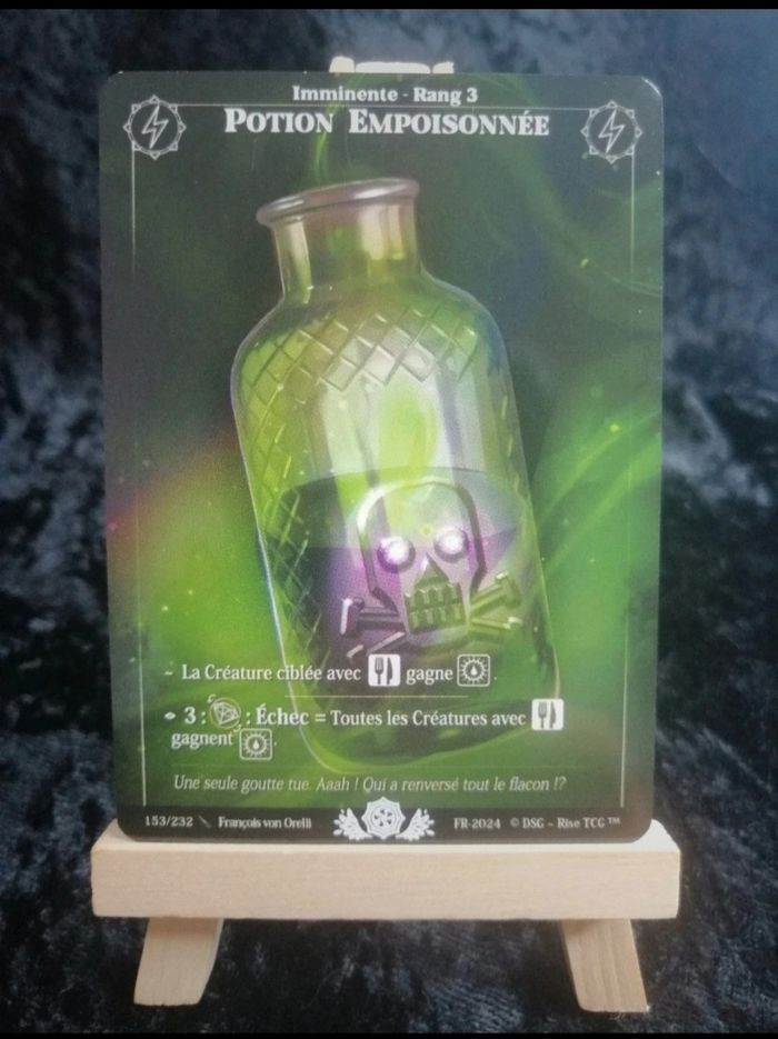 Rise TCG candypocalypse Potion empoisonnée 153 /232