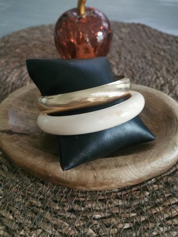 Duo bracelet doré et crème marbré