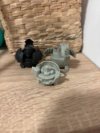 Lot de 3 figurines bakugan Haos Grey Dragonoid Borradores de luchadores de batalla en pvc