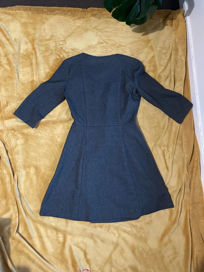 Robe grise - photo numéro 3