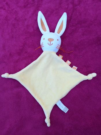 Doudou avec nœuds Tête de lapin