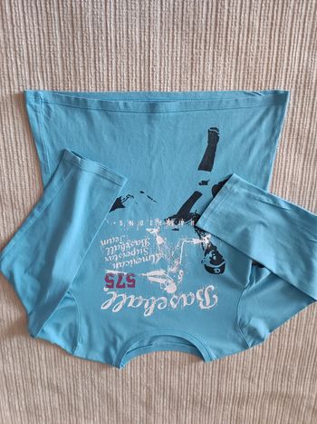 Tee shirt manches T 8 ans