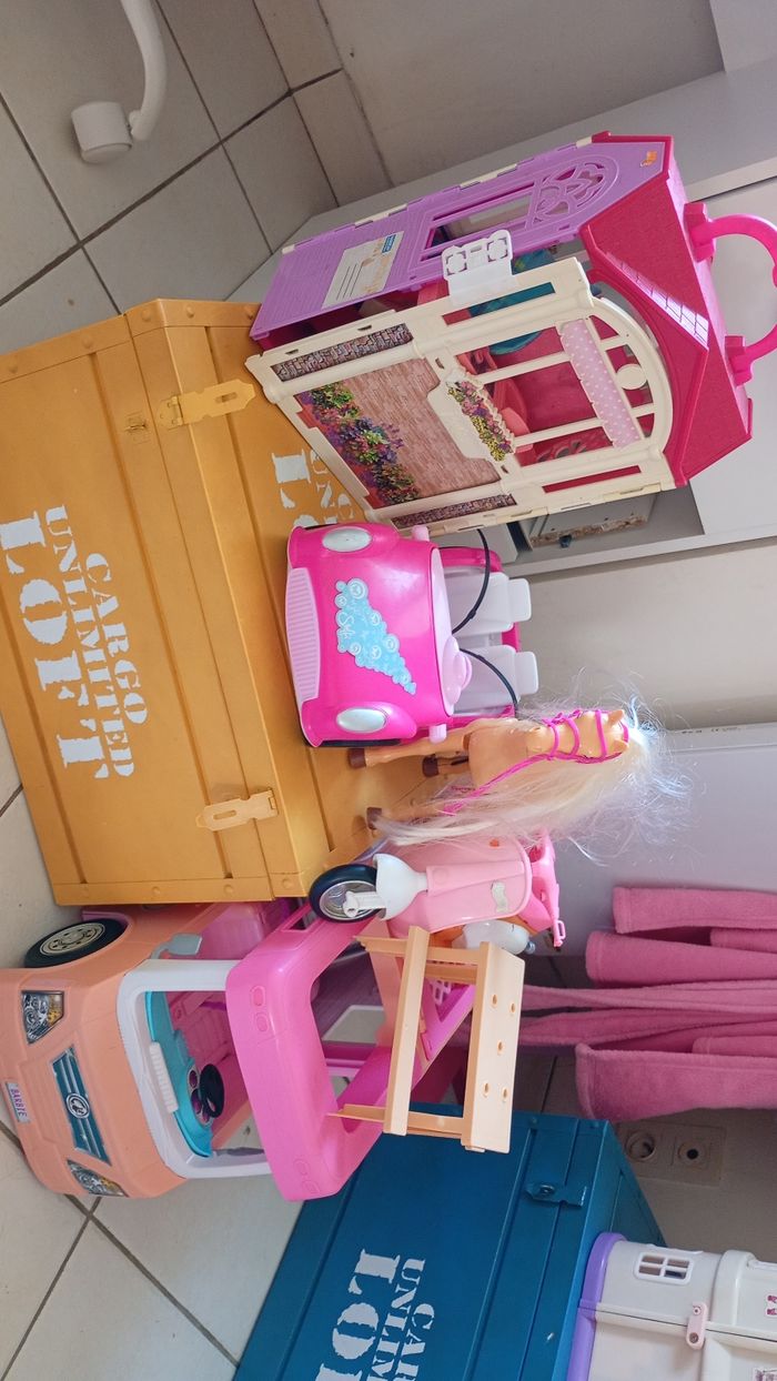 Lot barbie - photo numéro 2