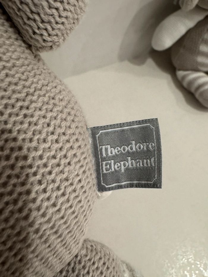 Lot de 2 peluches tricotées Theodore l’Éléphant & Kevin le Koala - photo numéro 8