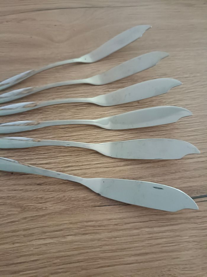 Lot de 6 couteaux à poisson neufs - photo numéro 2