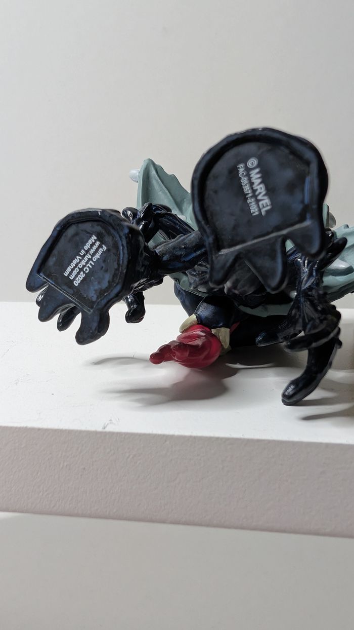 [Funko] Figurine Mystery mini's Venomized Groot 1/24 - photo numéro 3