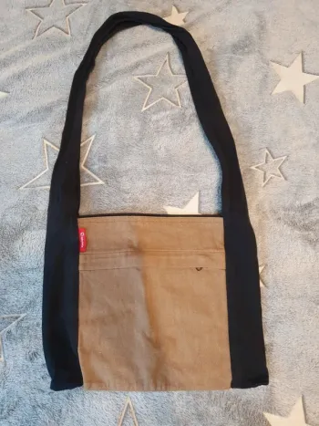Sac bandoulière babylonia noir marron beige