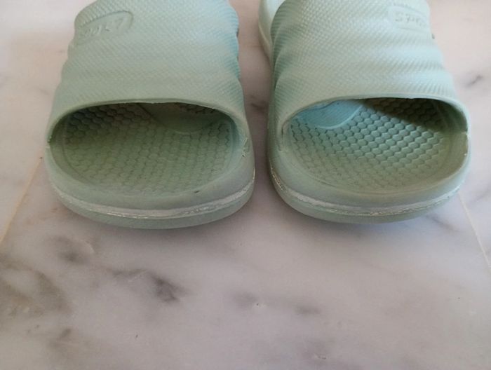 Chaussures/ sandales/ claquettes / bébé/ enfant/ taille 25 - photo numéro 5