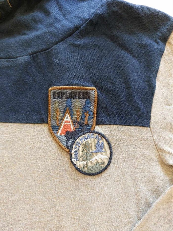 Sweat à capuche original manches longues  8 ans - photo numéro 4