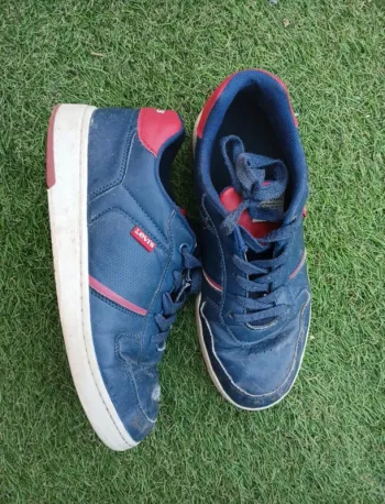 Sneakers Lévis taille 38