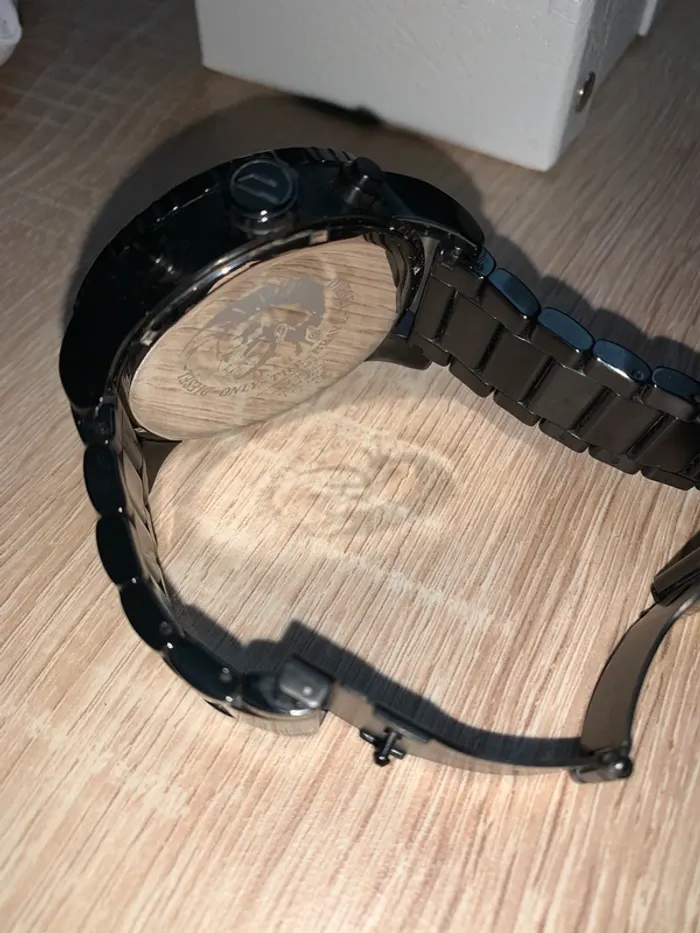 Montre Diesel homme - photo numéro 2