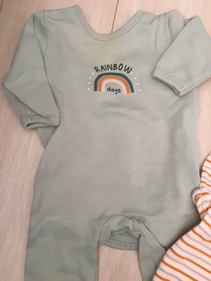 Lot pyjamas légers 6 mois vertbaudet - photo numéro 2