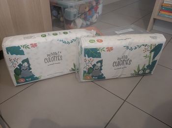 2 paquets couches Les Petits Culottés taille 4