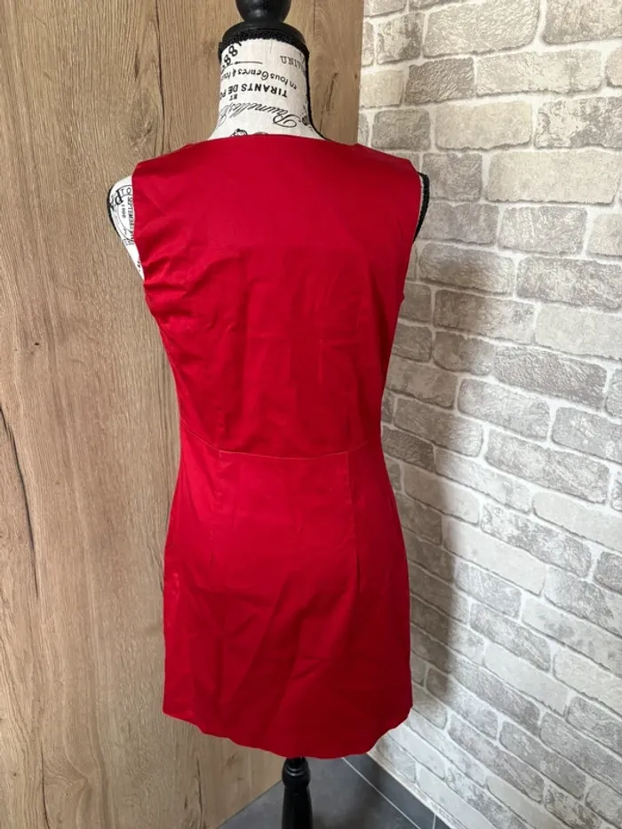 Robe rouge grain de malice taille 38 - photo numéro 3