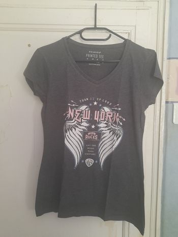 T-shirt gris imprimé, marque Primark, taille 40