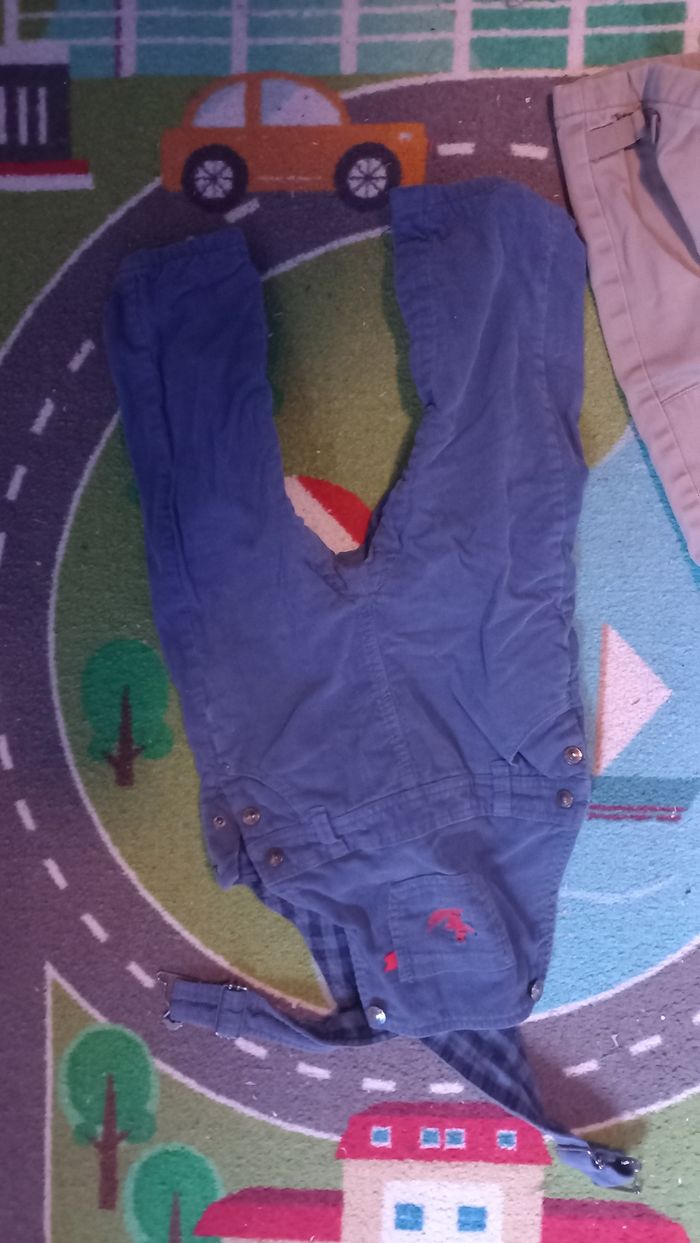 Lot 3 salopettes 18 mois - photo numéro 4