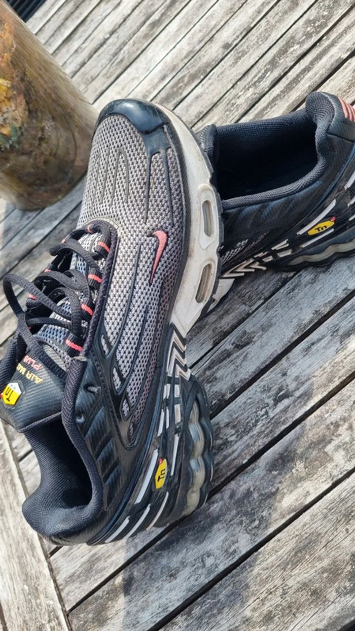 Baskets air Max TN  plus 3 chamoix noir blanc 42 - photo numéro 3