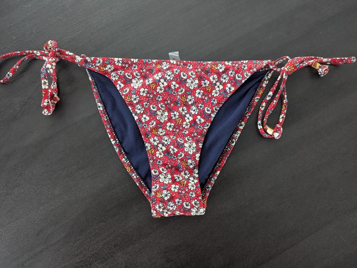Bas de maillot de bain femme 🙅