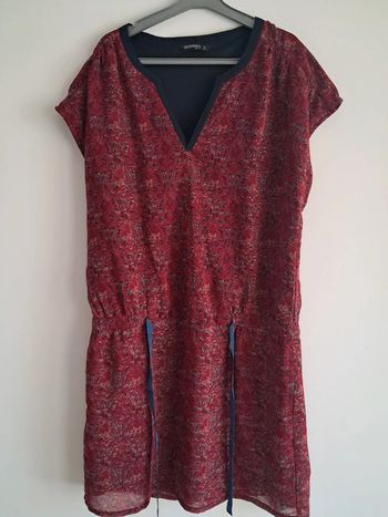 Robe manches courtes