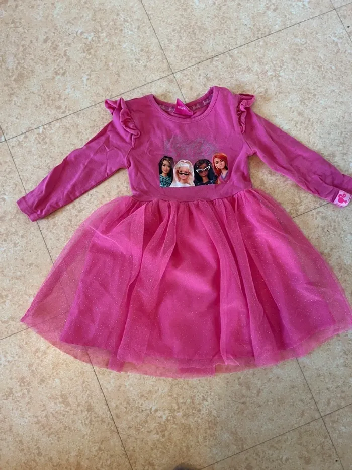 Robe barbie taille 1,5 /2ans