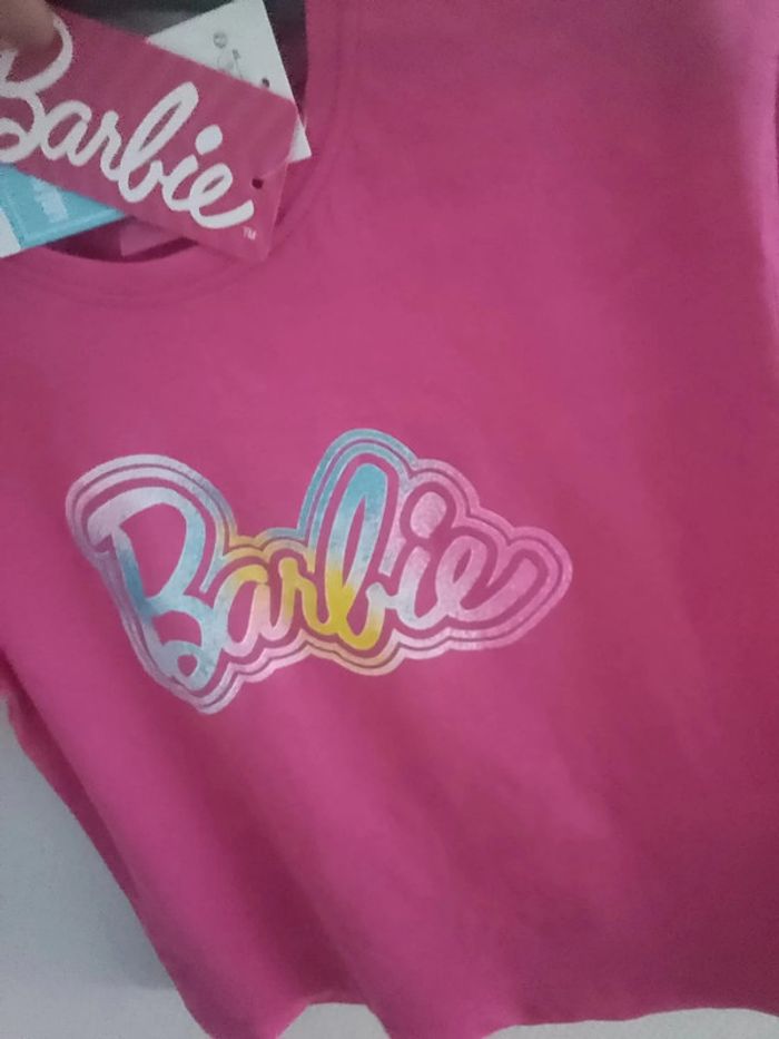 T shirt barbie neuf - photo numéro 5