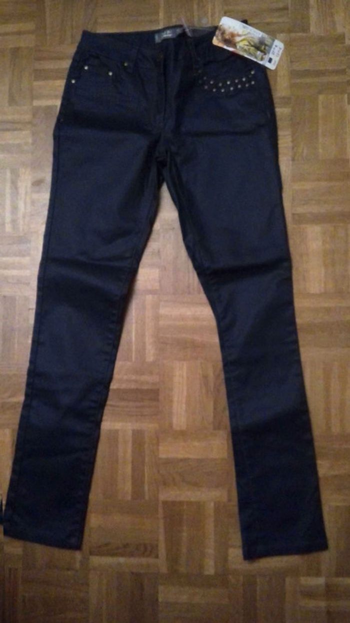pantalon simili  cuir  bleu orchestra  T12A  neuf - photo numéro 2