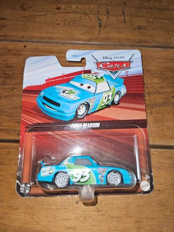 Voiture Disney Pixar Cars Ernie Gearson  – Mattel Métal