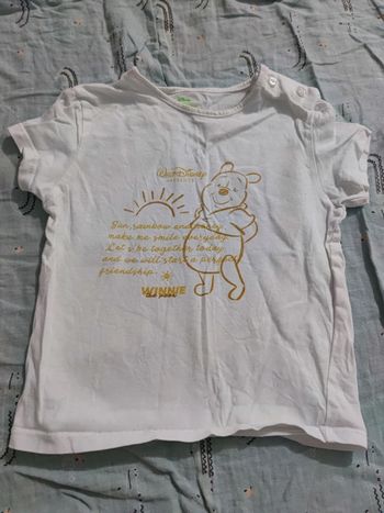 T-shirt Winnie the Pooh T.24 mois
