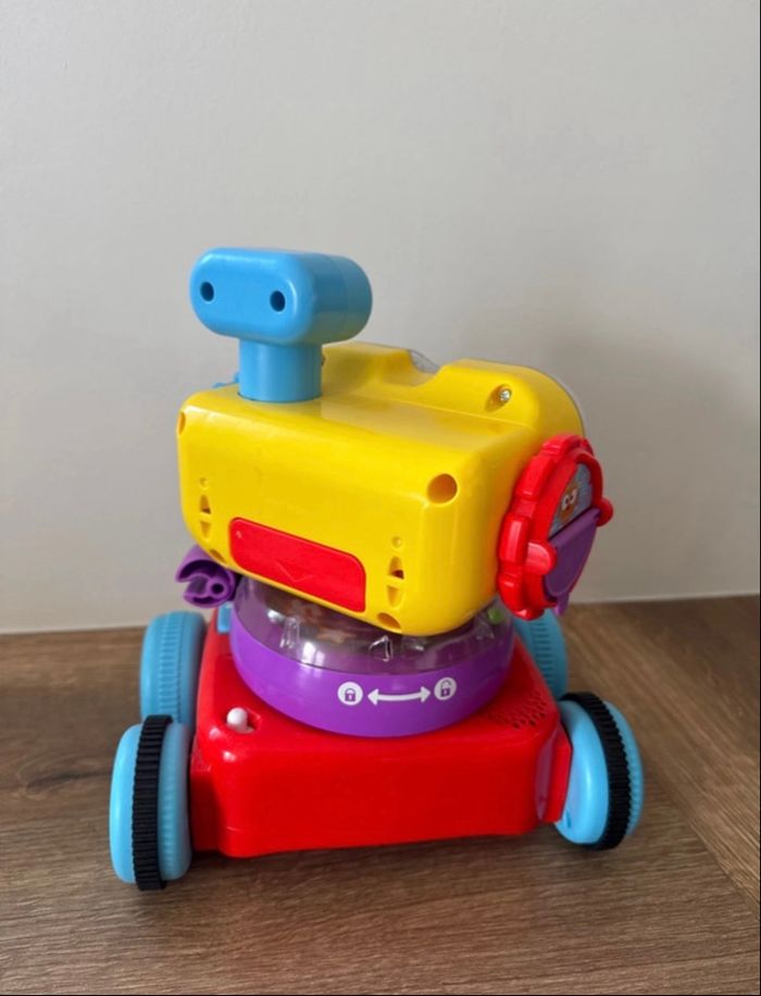 Robot interactif - photo numéro 7