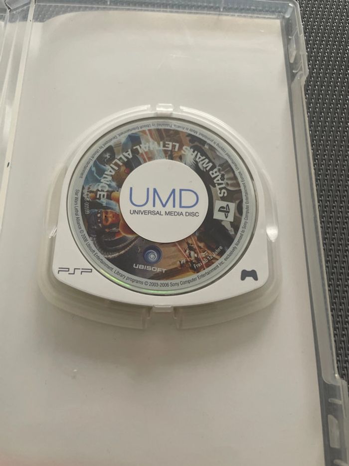 Star Wars Lethal Alliance Jeu PSP - photo numéro 2