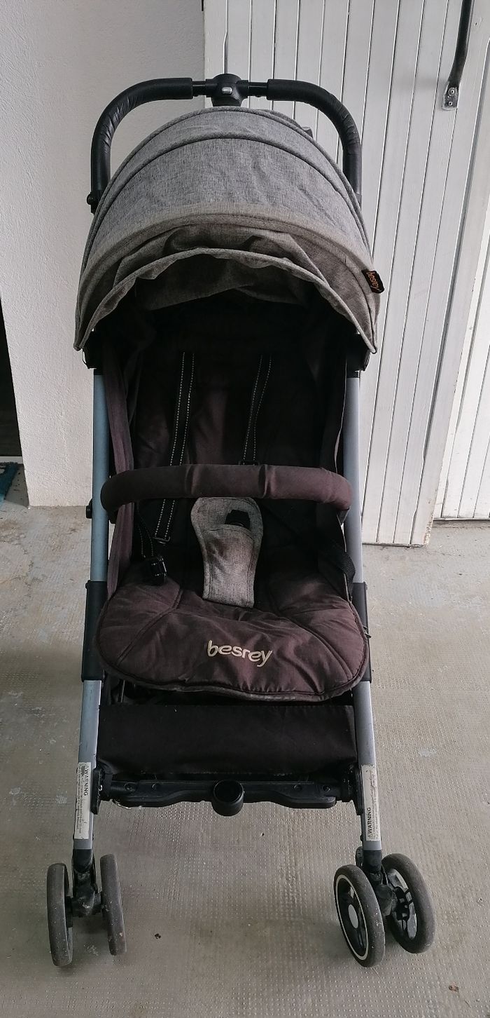 Poussette canne Besrey