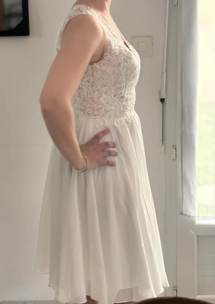 Robe de mariée - JJ’s House - Taille M - photo numéro 2