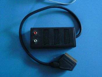 Bloc peritel 3 ports + adaptateur audio noir TBE accessoire cable TV