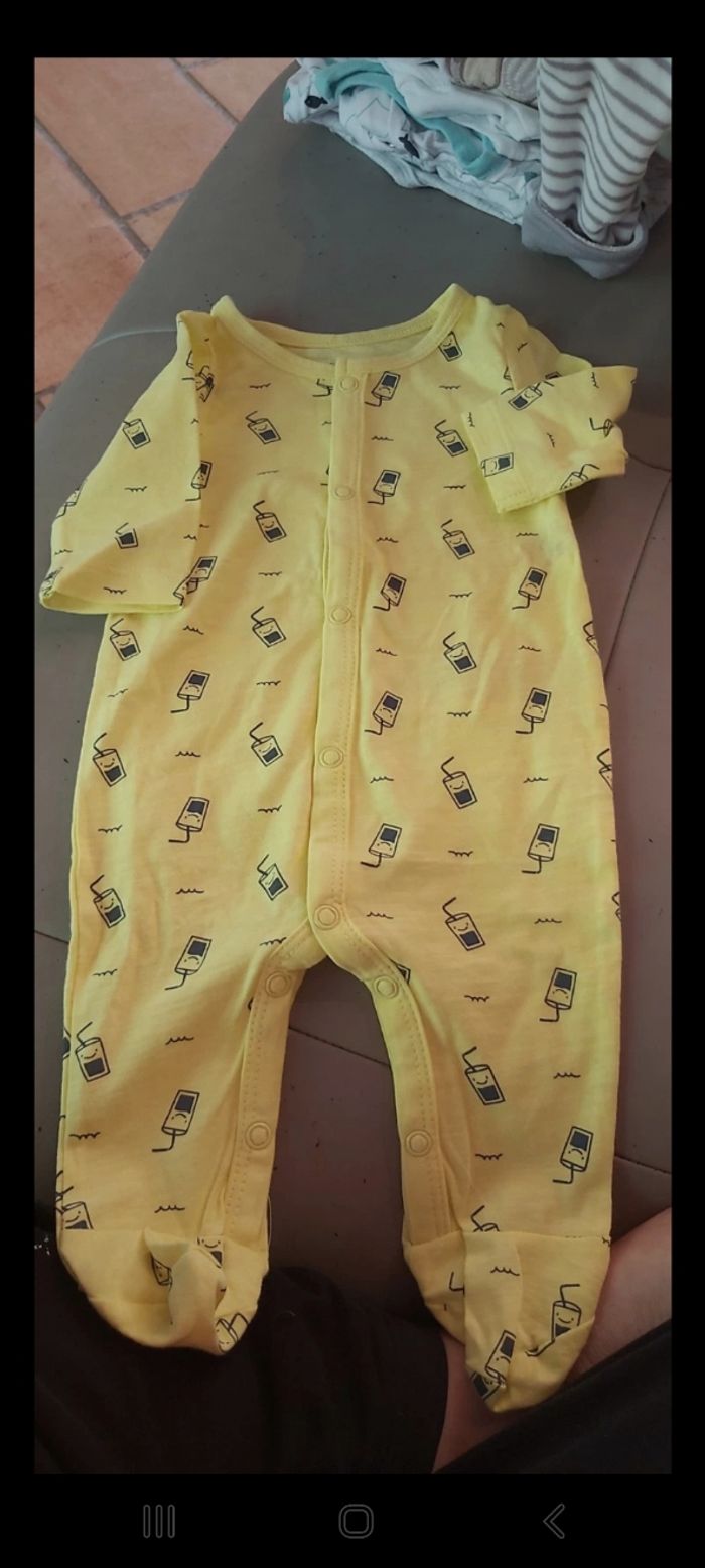 Bodie hivers pyjama ete 1 mois - photo numéro 2