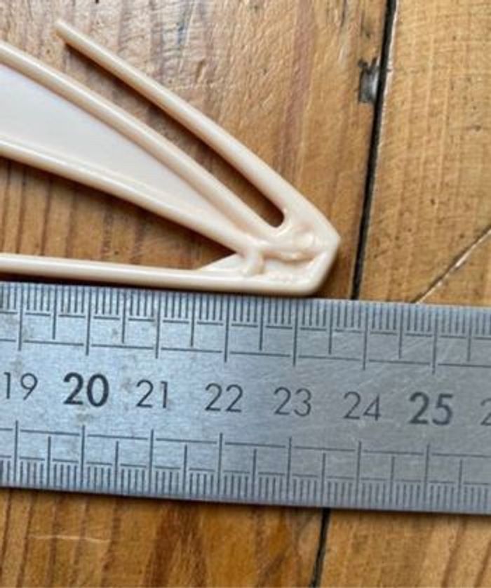 11 cintres enfants abricot - photo numéro 3