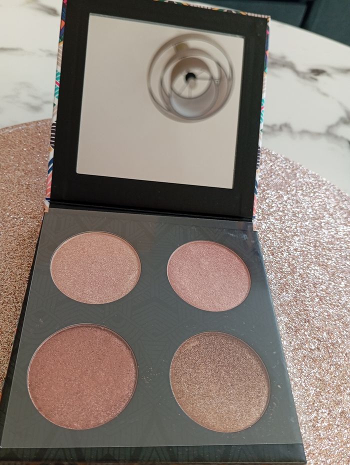 Palette black up - photo numéro 2