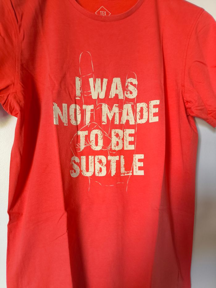 2 tee shirt femme taille M - 1.50 € l'un