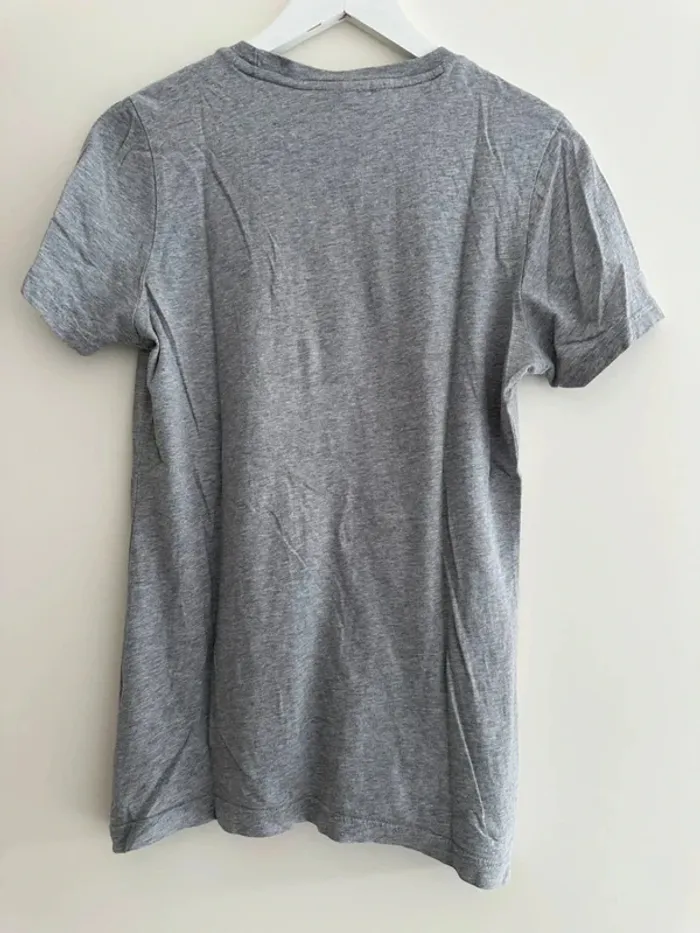 Tshirt gris reebok femme taille M , très bon état - photo numéro 6