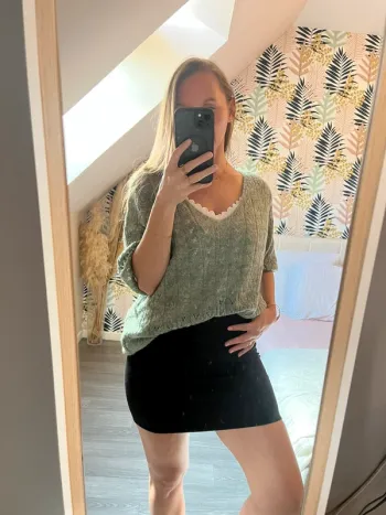 Pull Zelia
