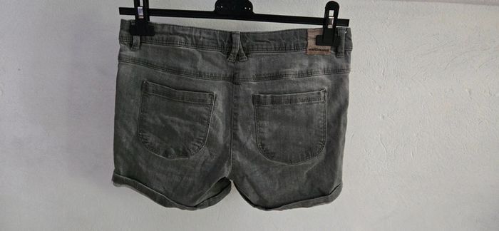 Short Vertbaudet 12 ans - photo numéro 4