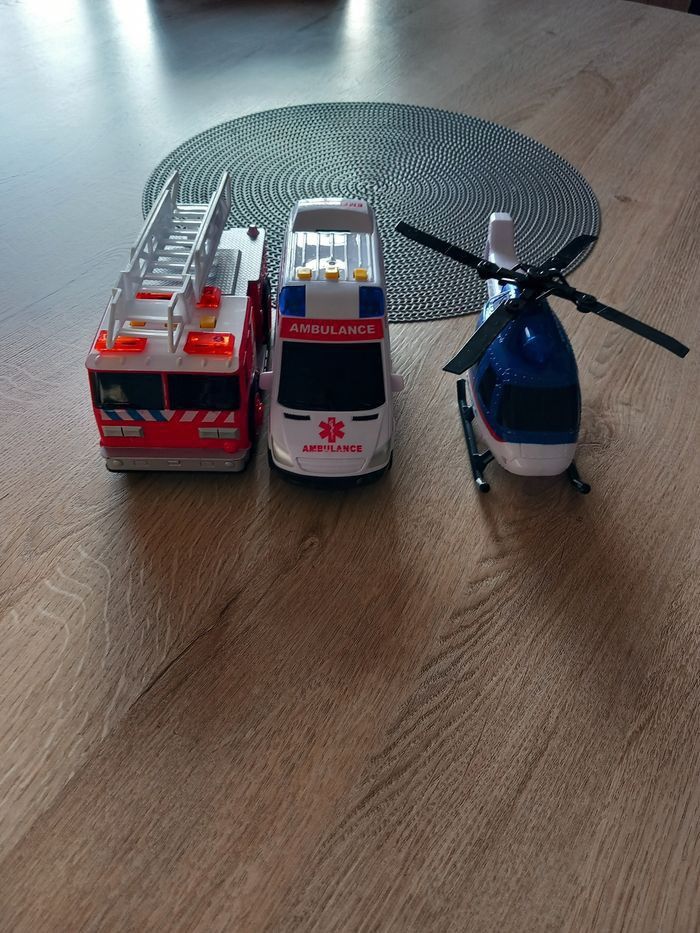 Vehicule sons et lumières