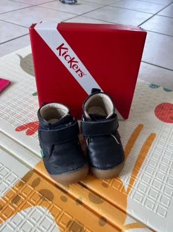 Kickers  sabio bébé en cuir – Taille 20 bon état