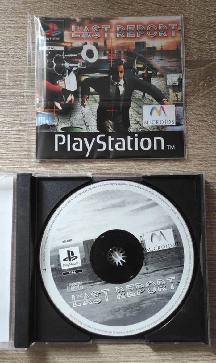 Jeu the last report ps1 - photo numéro 2