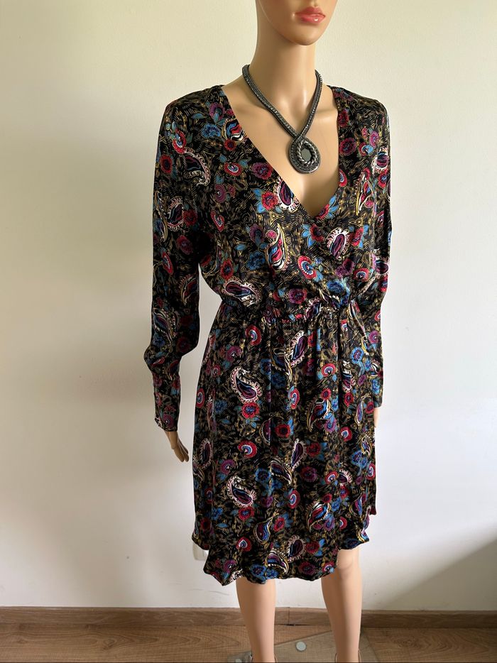 Robe imprimée neuve à manches longues VILA taille 36 - photo numéro 2
