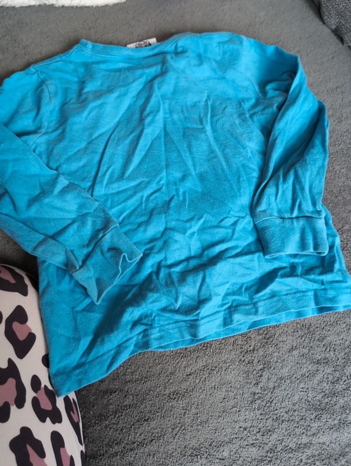 T shirt manche longue 5/6 ans - photo numéro 3