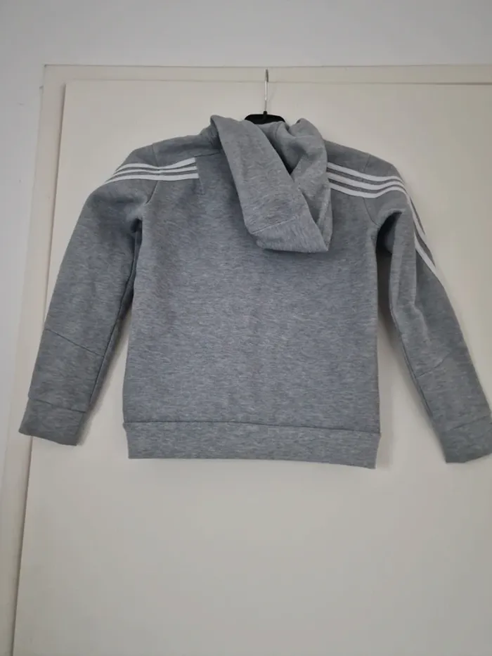 Adidas - photo numéro 2